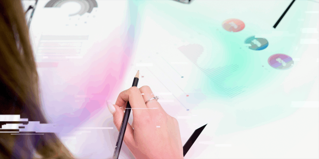 Banner - girl reviewing statistics